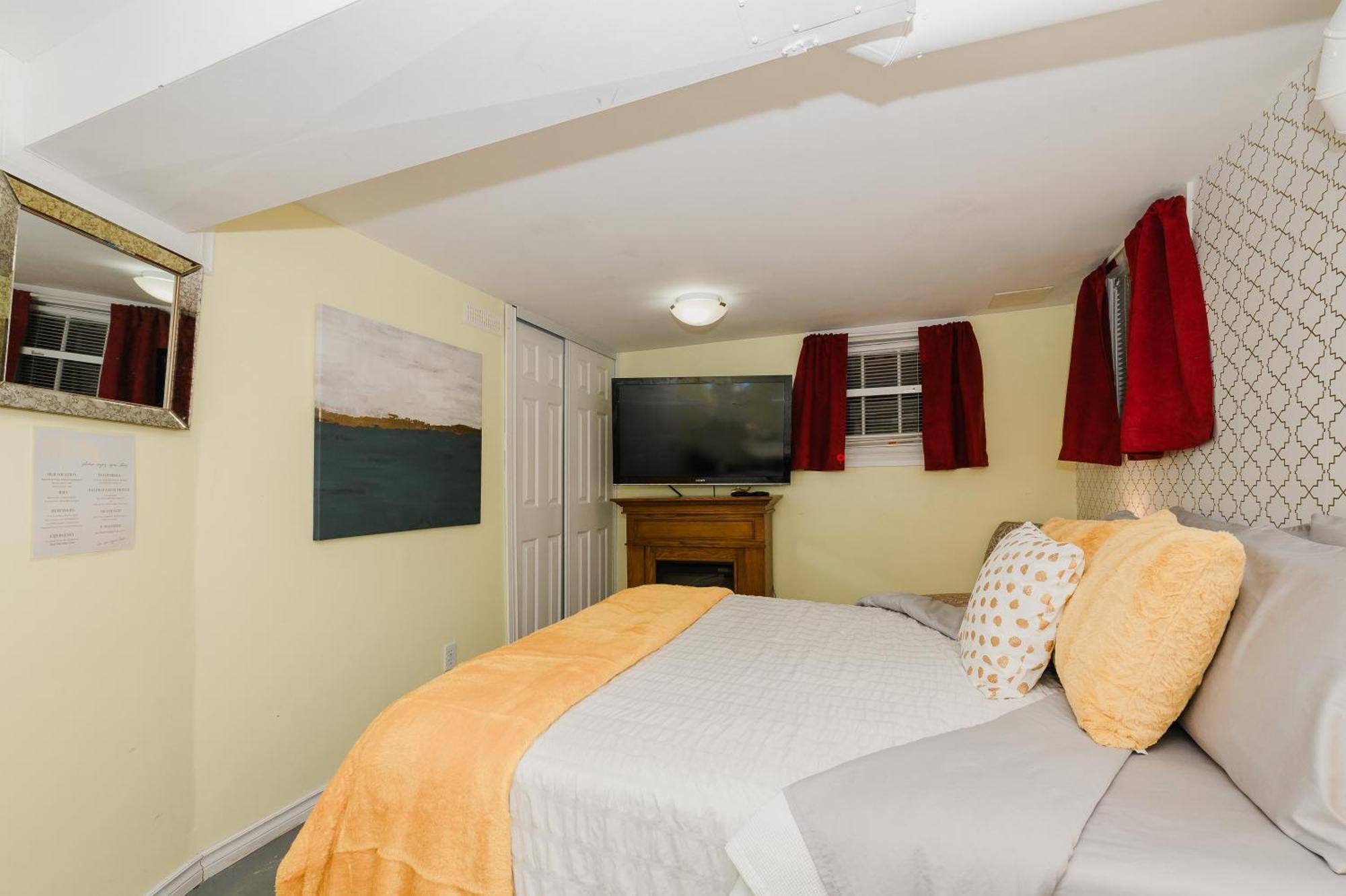 Quaint & Cozy Accommodation Edmonton Buitenkant foto