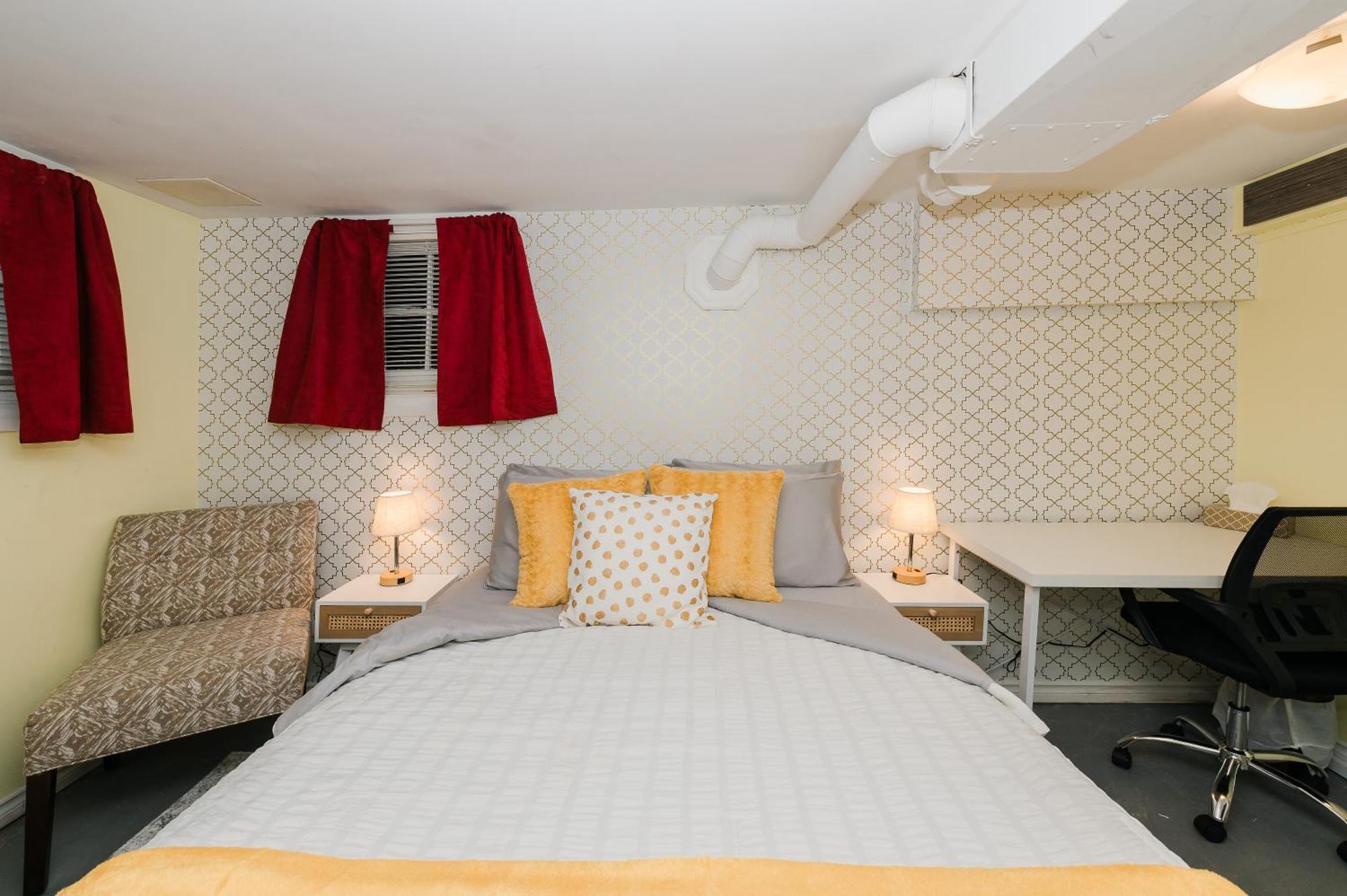 Quaint & Cozy Accommodation Edmonton Buitenkant foto